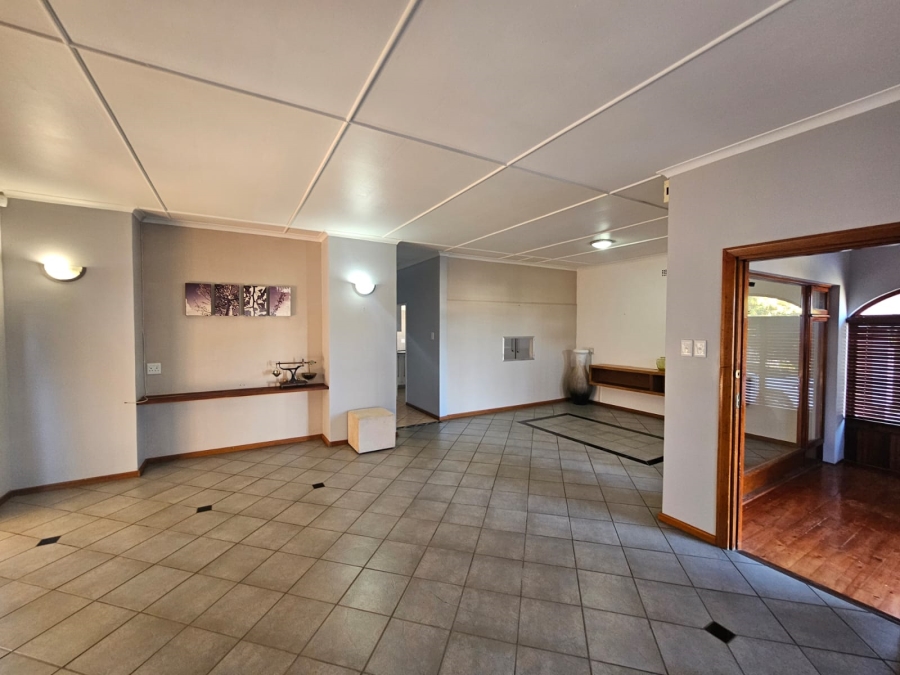 3 Bedroom Property for Sale in Dormehls Drift Western Cape